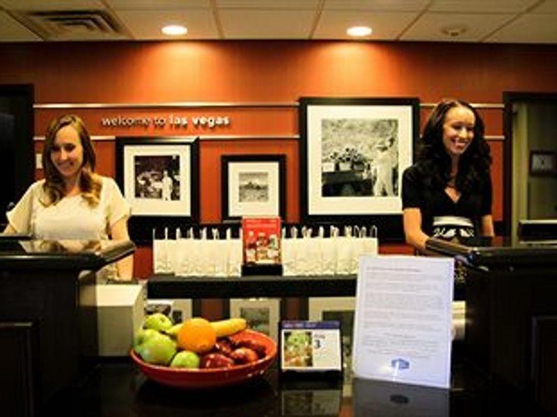 Hampton Inn & Suites Las Vegas South Eksteriør bilde